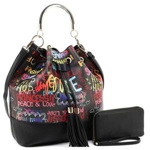 Graffiti print 2 way drawstring satchel wallet set
